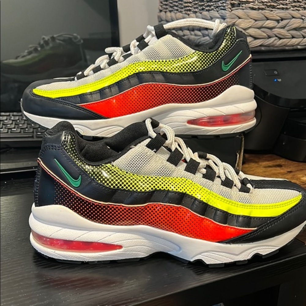 Nike Air Max 95 RF GS Neon Collection Kids Size 7Y AV5138-001 - No Box
